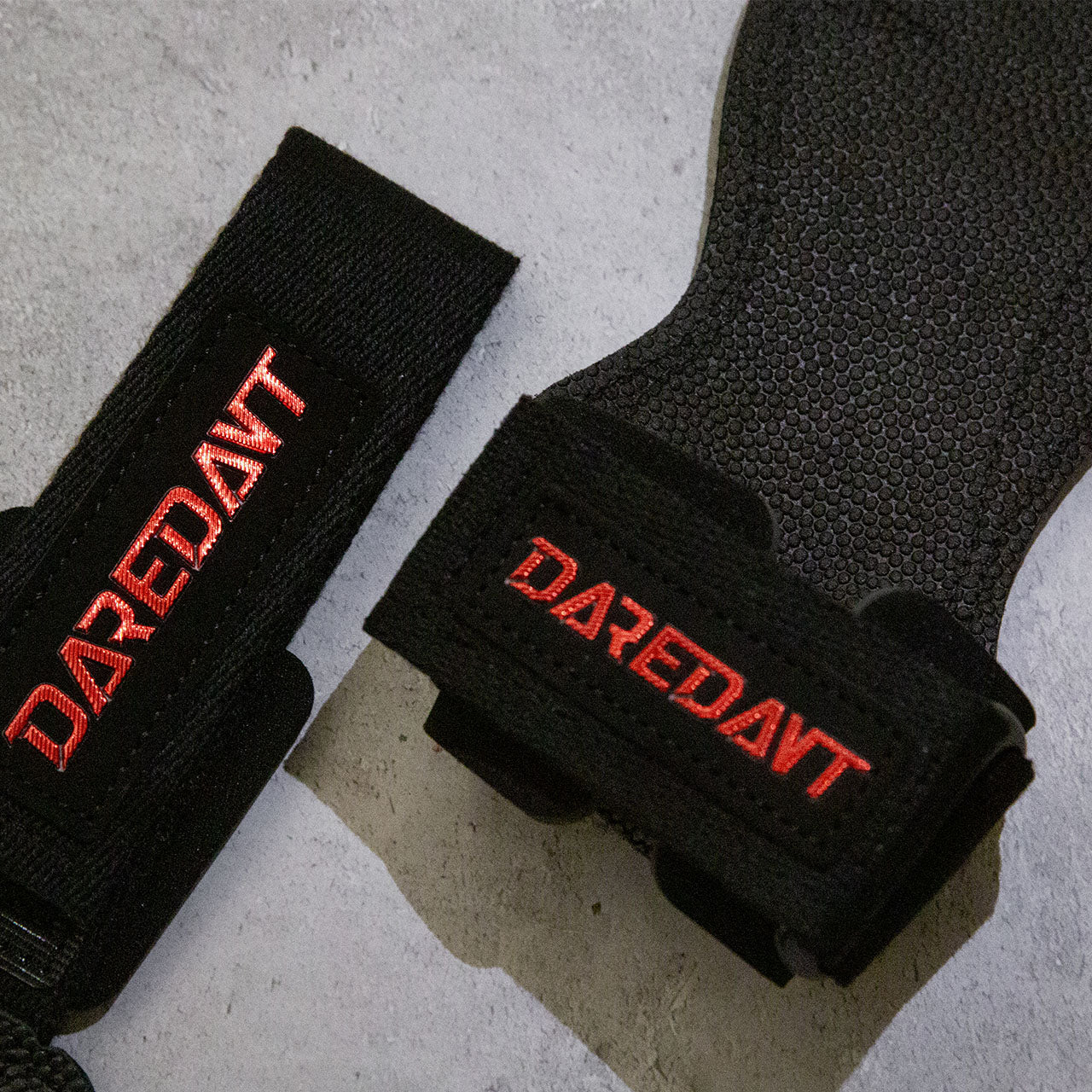 Lat-biased Lifting Grips